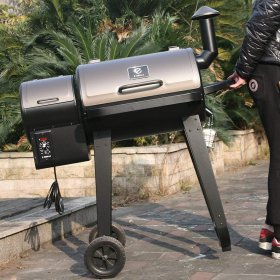 Z GRILLS Wood Pellet BBQ Grill and Smoker with Digital Temperature Controls